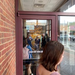 Exterior outside entrance of The Pancake Pantry - Waiting in line.... People coming out say it's totally worth the wait! - Nashville, Tennessee Exterior outside entrance of The Pancake Pantry - Waiting in line.... People coming out say it's totally worth the wait! - Nashville, Tennessee