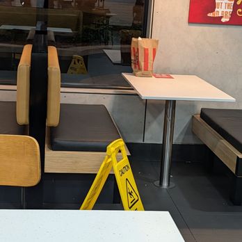 KFC - Fast Food Near Me - Horsham, VIC KFC - Fast Food Near Me - Horsham, VIC