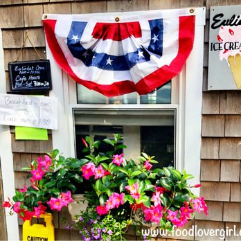 Eulinda's Ice Cream - a potted plant in front of a window - Ice Cream & Frozen Yogurt Near Me - Falmouth, Massachusetts