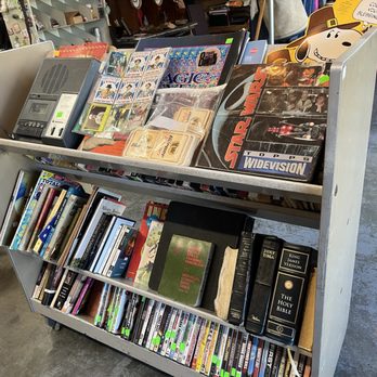 Oddly Amazing Antiques - Antiques Near Me - Clarksville, Tennessee