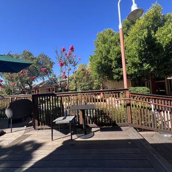 Starbucks - Outside - Coffee & Tea Near Me - Walnut Creek, California