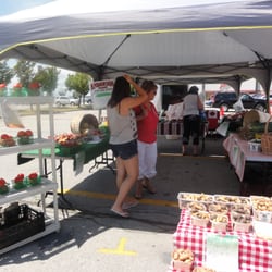 Burlington Mall Farmers' Market