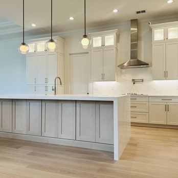 Collins Kitchen And Bath - Kitchen remodel in Lake Caywood Estates, Windermere FL -- Collins Kitchen and Bath - General Contractors Near Me