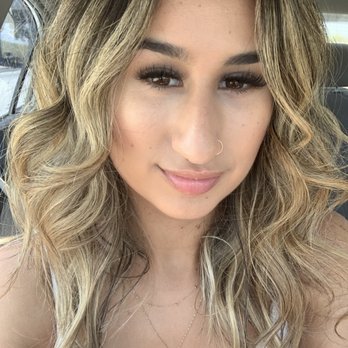 Kalon Beauty - Classic Volume Hybrid lashes - Eyelash Service Near Me Kalon Beauty - Classic Volume Hybrid lashes - Eyelash Service Near Me