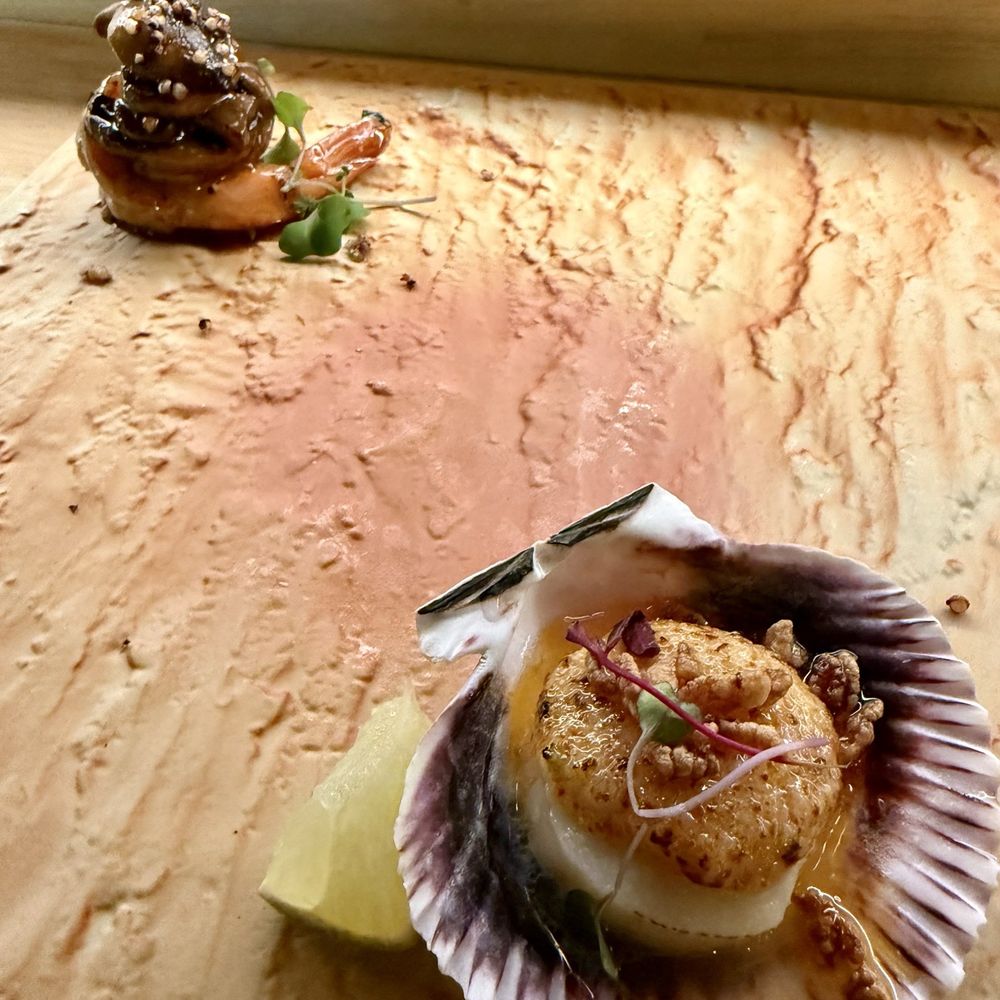 Akashiro - Scallop and giant shrimp - Sushi Bars Near Me - Fullerton, California