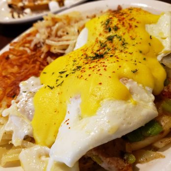 Lena's Kitchen - Benedict - Breakfast & Brunch Near Me - Wixom, Michigan