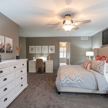 Wayne Homes - Hartland - Hartland Kinston II Homestead Owner's Bedroom - General Contractors Near Me - Hartland, Michigan Wayne Homes - Hartland - Hartland Kinston II Homestead Owner's Bedroom - General Contractors Near Me - Hartland, Michigan