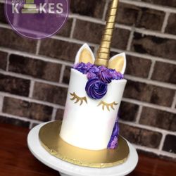 Karolyn's Kakes