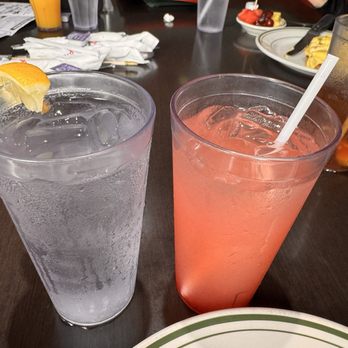Woody's Diner - Strawberry lemonade and water tasted off. - American Near Me - Orange, California Woody's Diner - Strawberry lemonade and water tasted off. - American Near Me - Orange, California