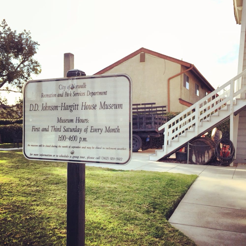 HARGITT HOUSE Updated September 2024 12426 Mapledale St, Norwalk