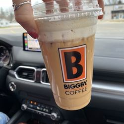 BIGGBY COFFEE - Carmel Iced Coffee w Cream