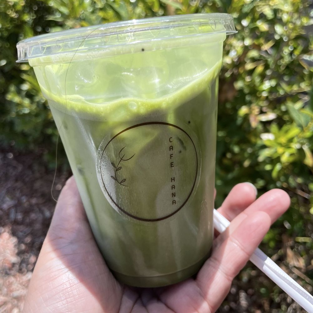 Matcha iced tea with oat milk