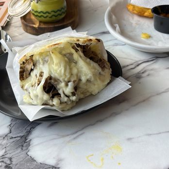 Tipico Rinconcito Colombiano - Arepa con Queso y carne. - Colombian Near Me - Hollywood, Florida