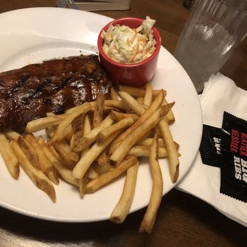 TGI Fridays Herndon - Half Rack of Fridays Big Ribs Apple Butter BBQ - American Near Me - Herndon, Virginia