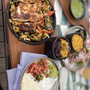 Perdida - Mexican Kitchen - Chicken fajitas - Mexican Near Me - Denver, Colorado Perdida - Mexican Kitchen - Chicken fajitas - Mexican Near Me - Denver, Colorado