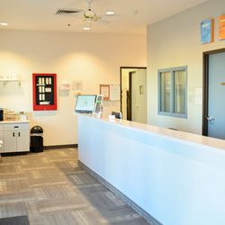 Whiz Kidz Preschool - Welcome to our school lobby. Where families are greated with a smile and may partake in our complimentary coffee bar.