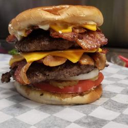 Bootleggerz - Double Meat Bacon Cheese Burger 1 lb of meat total