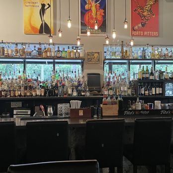 Salute Market - Wine Bars Near Me - Palm Beach Gardens, Florida Salute Market - Wine Bars Near Me - Palm Beach Gardens, Florida