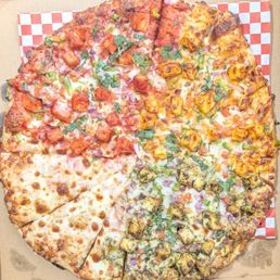 Black Truffle Pesto Panner Pizza - Large 14"