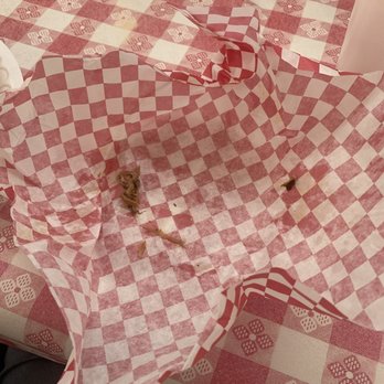 Delauders  BBQ - This is what remains of my pulled pork sandwich - Barbeque Near Me - Sevierville, Tennessee