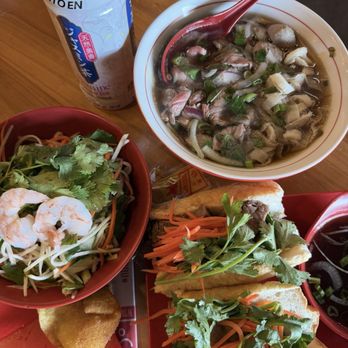 Nudo House STL - Papaya Nudo Salad, pho Nudo Banh MI. 3-1-Pho Beef - Ramen Near Me - St. Louis, Missouri Nudo House STL - Papaya Nudo Salad, pho Nudo Banh MI. 3-1-Pho Beef - Ramen Near Me - St. Louis, Missouri