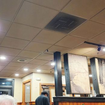 Outback Steakhouse - Horrible lighting that is WAY TOO BRIGHT. - Steakhouses Near Me - Oxnard, California Outback Steakhouse - Horrible lighting that is WAY TOO BRIGHT. - Steakhouses Near Me - Oxnard, California