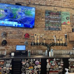 Southern Hart Brewing Company - Bar
