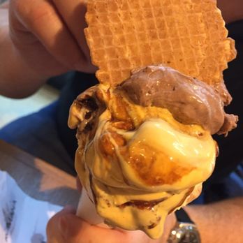 La Romana - Check out this giant cone for 2 Euros! - Ice Cream & Frozen Yogurt Near Me - Rome, RM