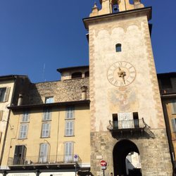 BAR Campanella - Piazza Lorenzo Mascheroni