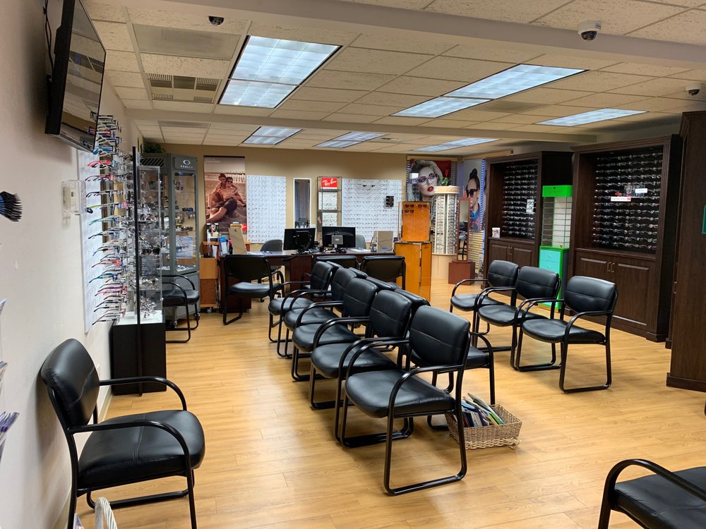 EYE CENTERS OF FLORIDA Updated September 2024 22 Photos 1320 N