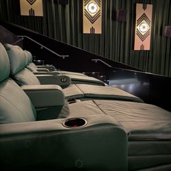 B&B Theatres