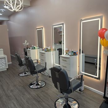 Gold Threading & Waxing Studio - Threading Services Near Me - Woodside, New York Gold Threading & Waxing Studio - Threading Services Near Me - Woodside, New York