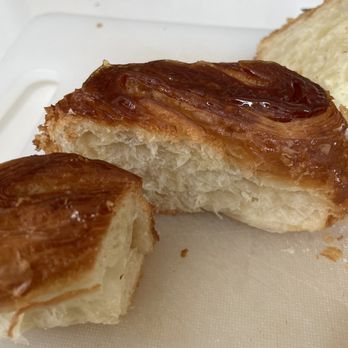 Quail and Condor - Kouign Amman just ok - Coffee & Tea Near Me - Healdsburg, California Quail and Condor - Kouign Amman just ok - Coffee & Tea Near Me - Healdsburg, California