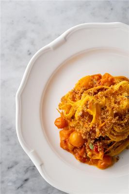 The Georgian Hotel by null