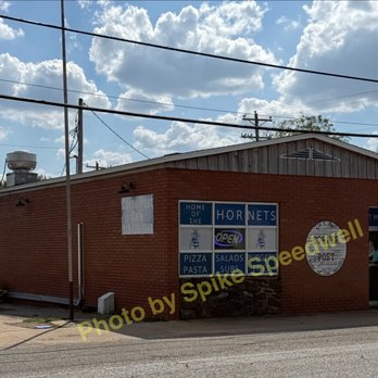 Corner Post Cafe - Pizza Near Me - Colcord, Oklahoma