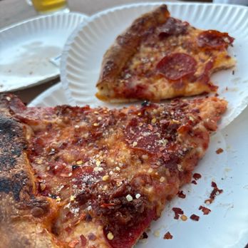 Famous Pizza & Beer - Pizza Near Me - Sedona, Arizona
