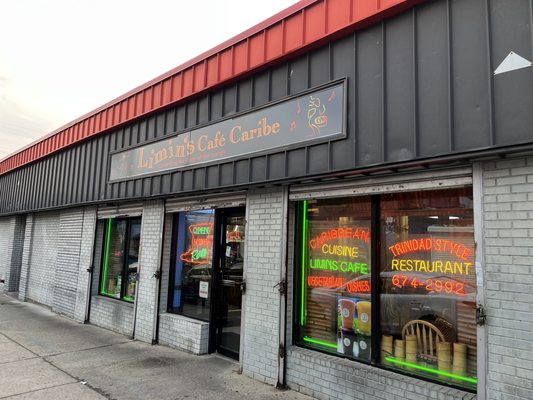 Limin’s Cafe Caribe by null