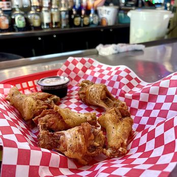 Wurzbach Ice House - Lemon Pepper Wings - Beer Bar Near Me - San Antonio, Texas Wurzbach Ice House - Lemon Pepper Wings - Beer Bar Near Me - San Antonio, Texas