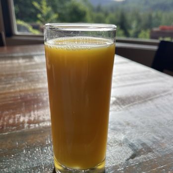 Misty Valley Inn B & B - Absolutely delicious OJ - Hotels Near Me - Forks, Washington