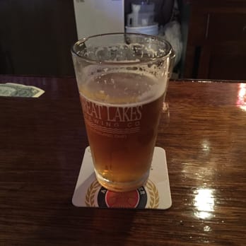 Jamestown Tavern - Walleye IPA - Dive Bars Near Me - Lksid Marblhd, Ohio