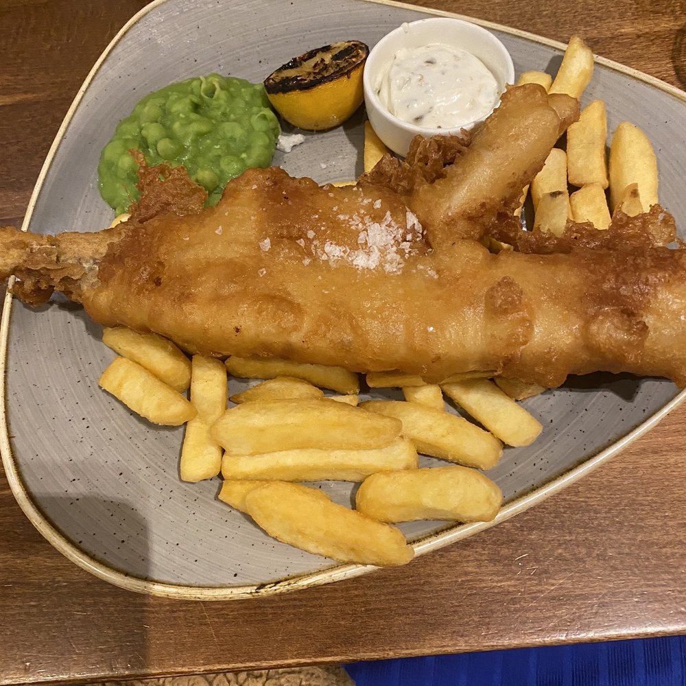Nicholson's - Fish and chips - Pubs Near Me - London, XGL Nicholson's - Fish and chips - Pubs Near Me - London, XGL