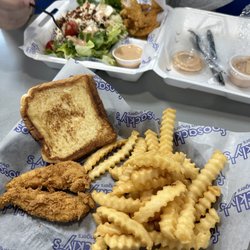 Foosackly's - Chicken salad and kids meal