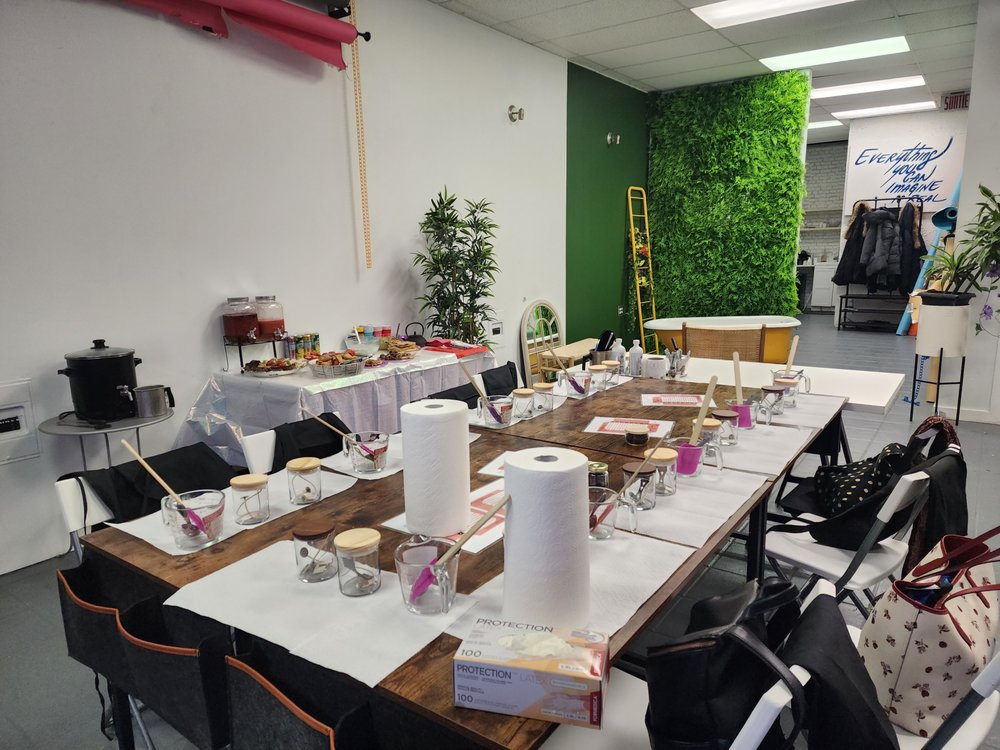 BOOGIES & CO Updated September 2024 4710 SainteCatherine E