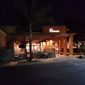 Hook Burger - Outdoor seating available. - Burgers Near Me - Pasadena, California