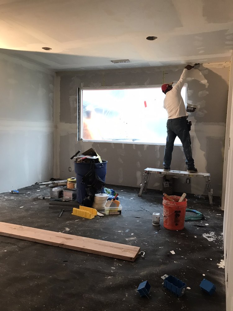 Slide of J & I Painting and Construction