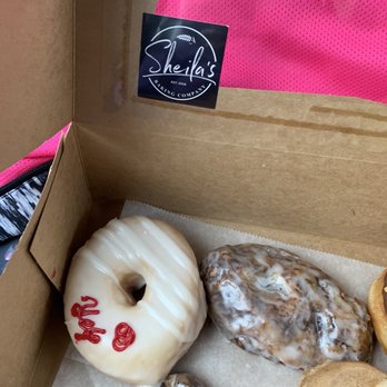 Sheila’s Baking - Doughnuts, Spiced Apple Fritter, Spiced Blueberry Fritter, Cream Cheese Kolache - Bakeries Near Me - North Augusta, South Carolina Sheila’s Baking - Doughnuts, Spiced Apple Fritter, Spiced Blueberry Fritter, Cream Cheese Kolache - Bakeries Near Me - North Augusta, South Carolina