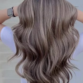 Linn_Colorist_Extensions - Hair Stylists Near Me - Westminster, California Linn_Colorist_Extensions - Hair Stylists Near Me - Westminster, California