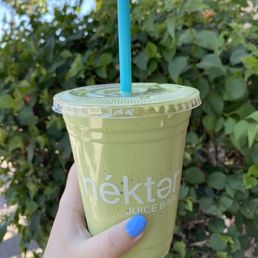 Pineapple Matcha smoothie Pineapple Matcha smoothie
