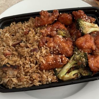 New Moon - L13. Sesame Chicken over Rice Lunch Special - Chinese Near Me - New York, New York New Moon - L13. Sesame Chicken over Rice Lunch Special - Chinese Near Me - New York, New York