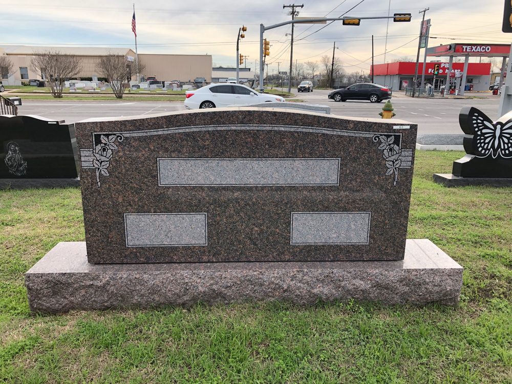 CENTEX MONUMENTS Updated October 2024 1125 La Salle Ave, Waco